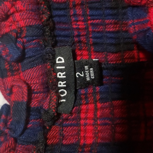 Torrid blouse - Picture 6 of 7